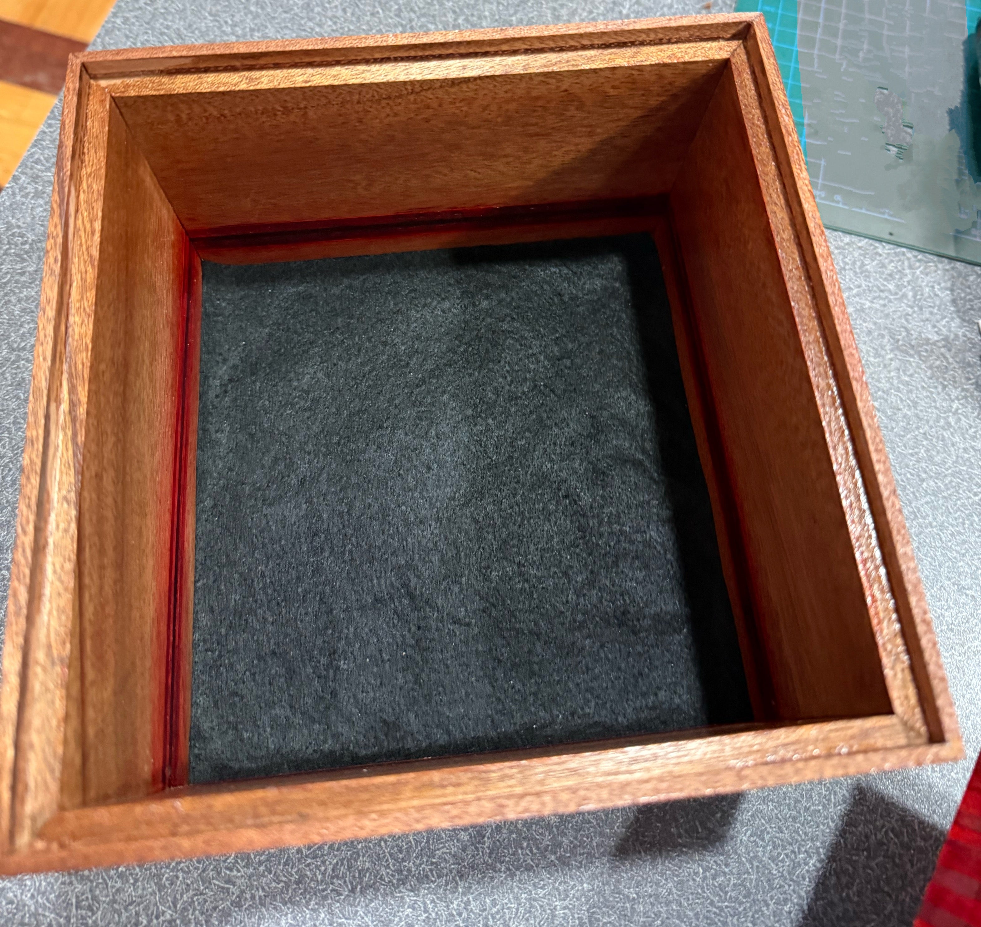 Timia Keepsake box
