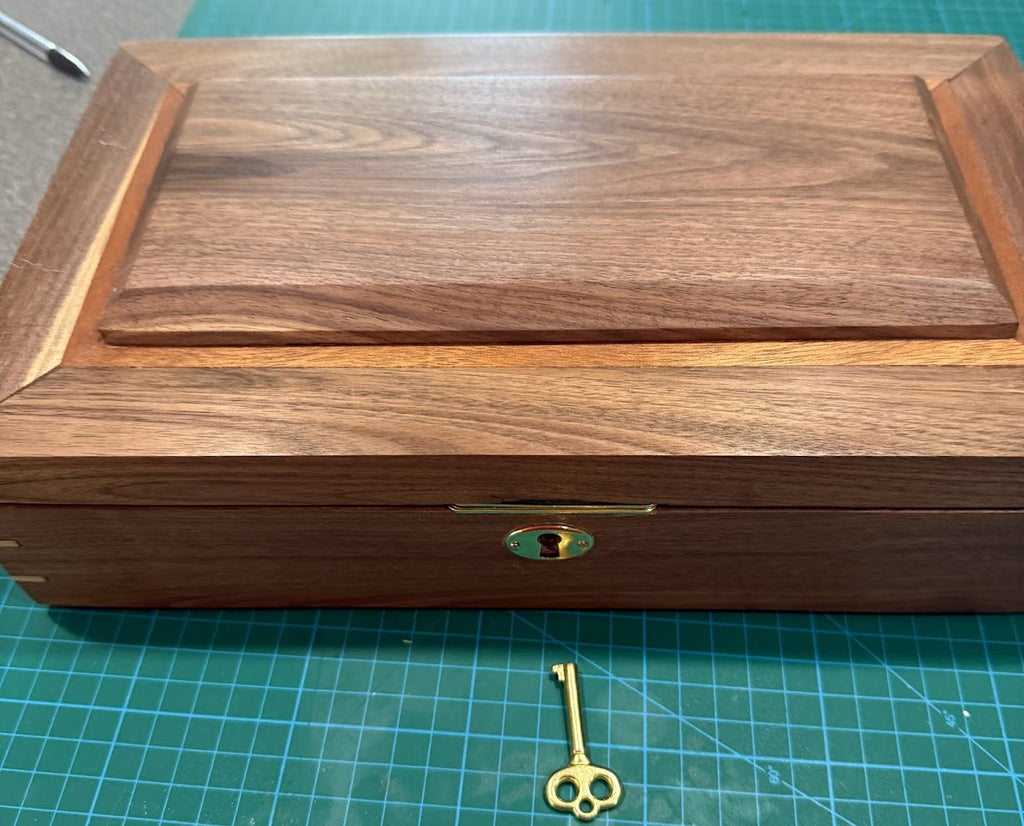 The "Executive Reserve" Walnut Keepsake Box