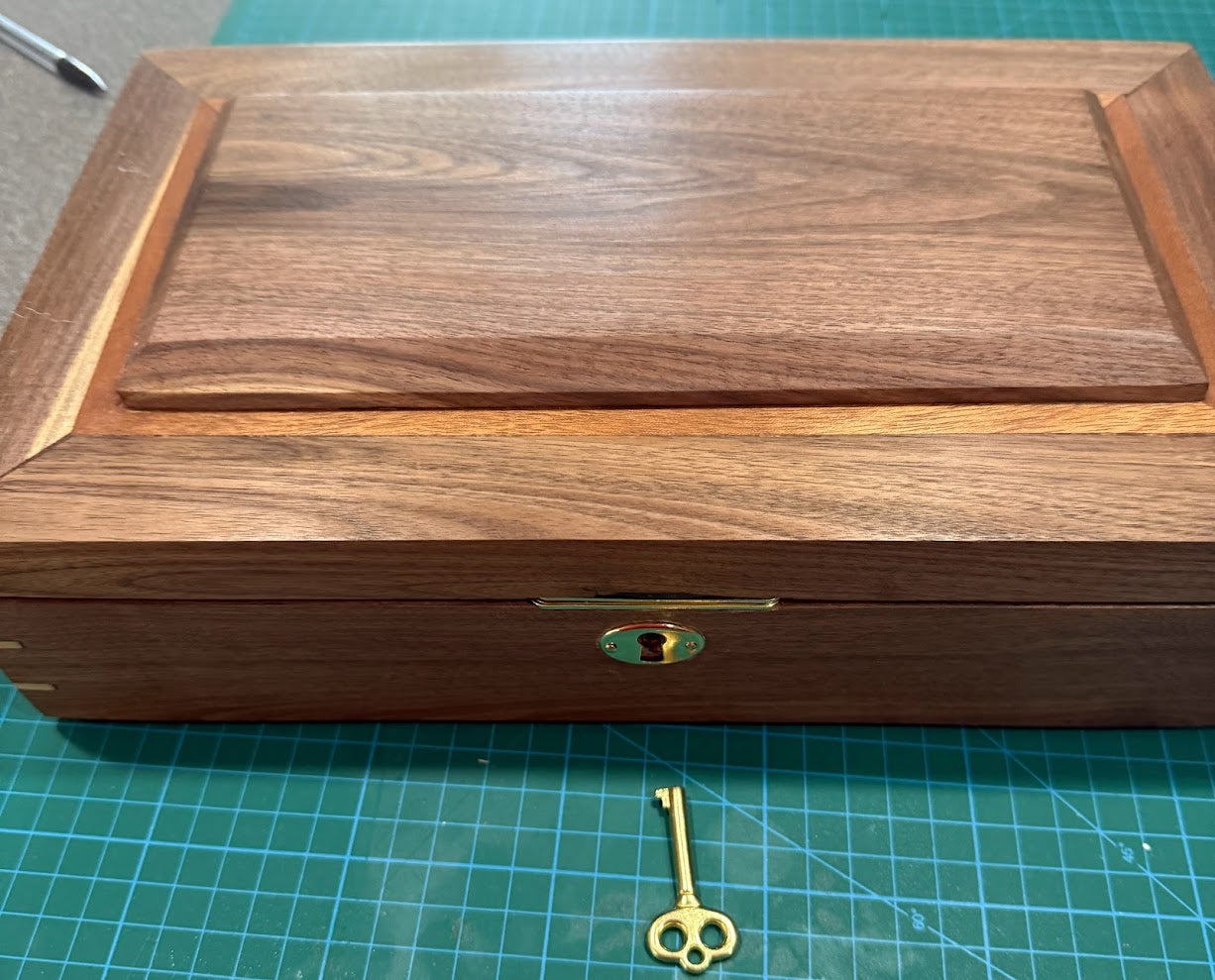The "Executive Reserve" Walnut Keepsake Box